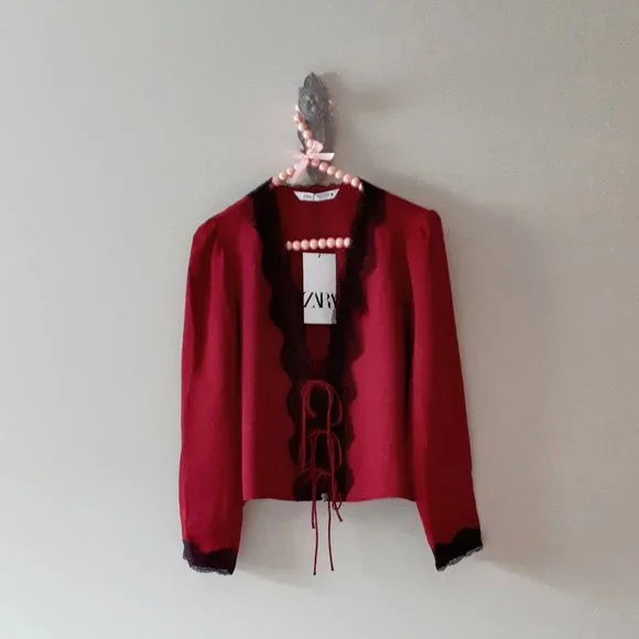 Zara burgundy & black lace-like accent blouse top - Picture 9 of 12